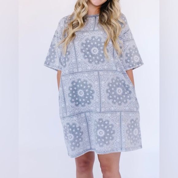 easel Dresses Easelash Gray Shirt Dress Pockets Small Nwt Poshmark